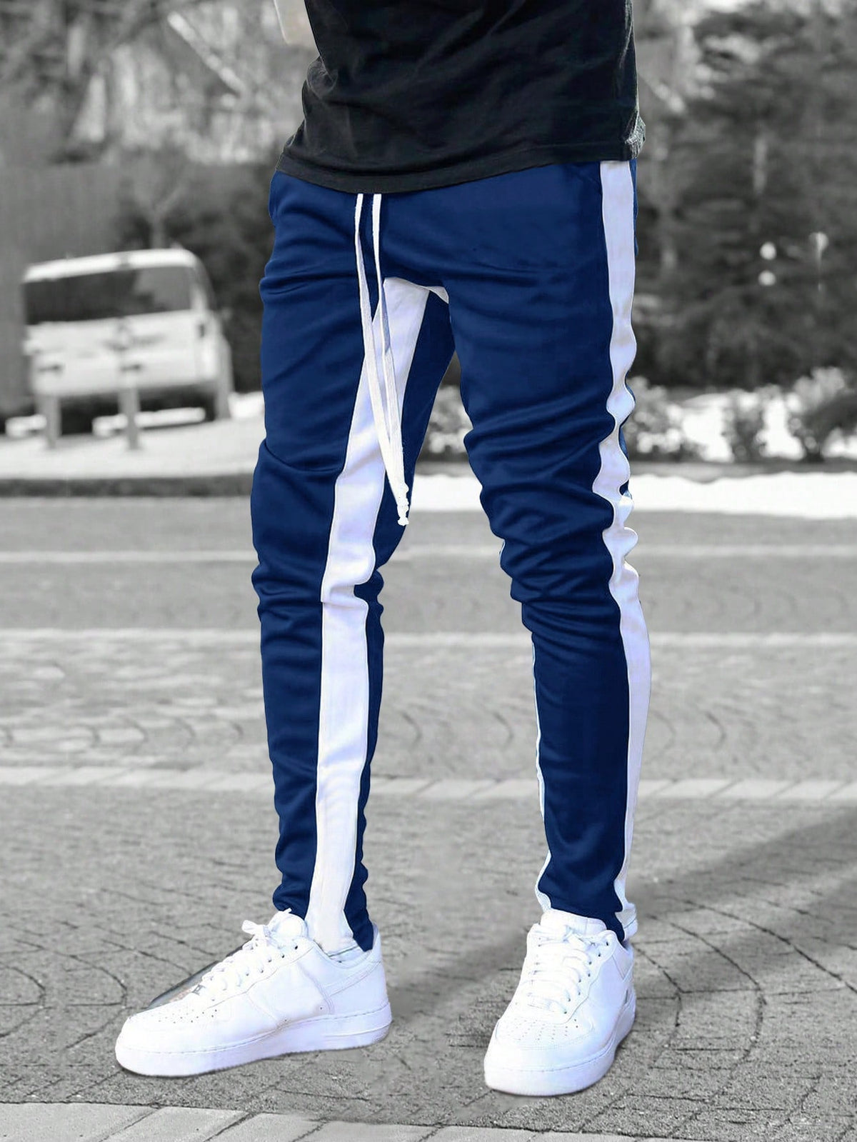 Manfinity Hypemode Men Contrast Panel Drawstring Sweatpants