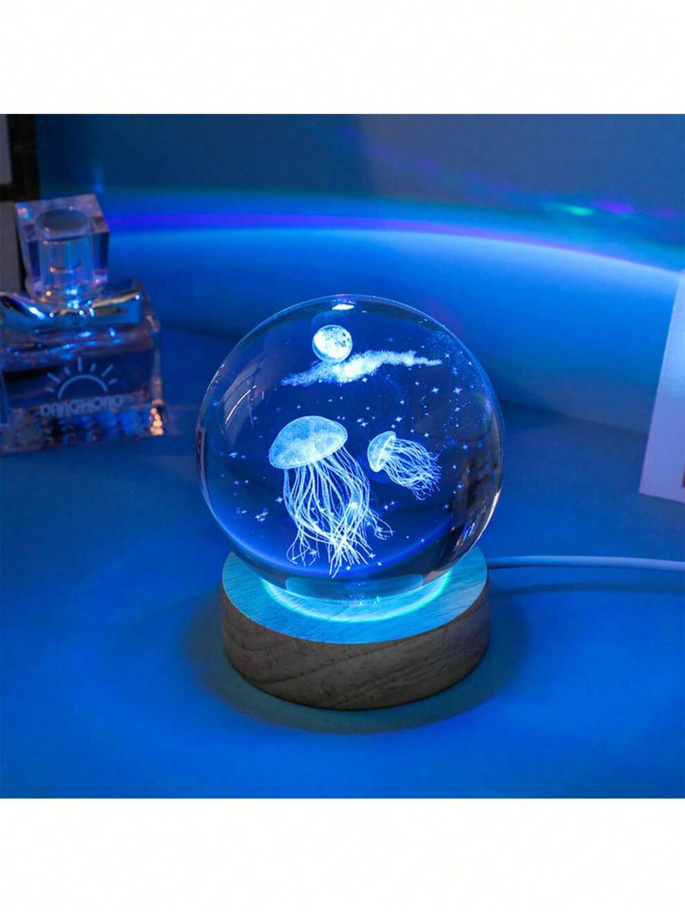 1pc 3d Jellyfish Crystal Ball Lamp, 2.4 Inch Wooden Base Crystal Ball Night Light, 7 Color Changing Lamp