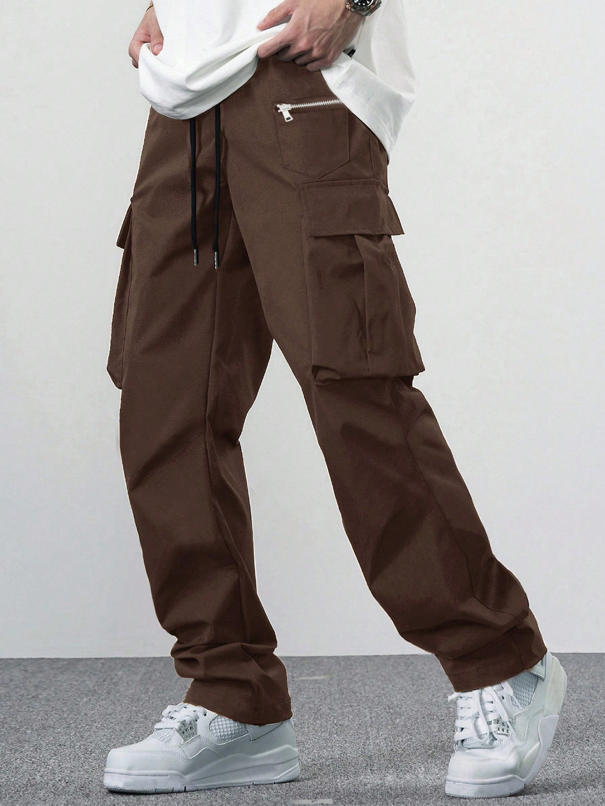 Manfinity Hypemode Loose Fit Men's Cargo Pants With Flap Pockets, Side Drawstring Waist