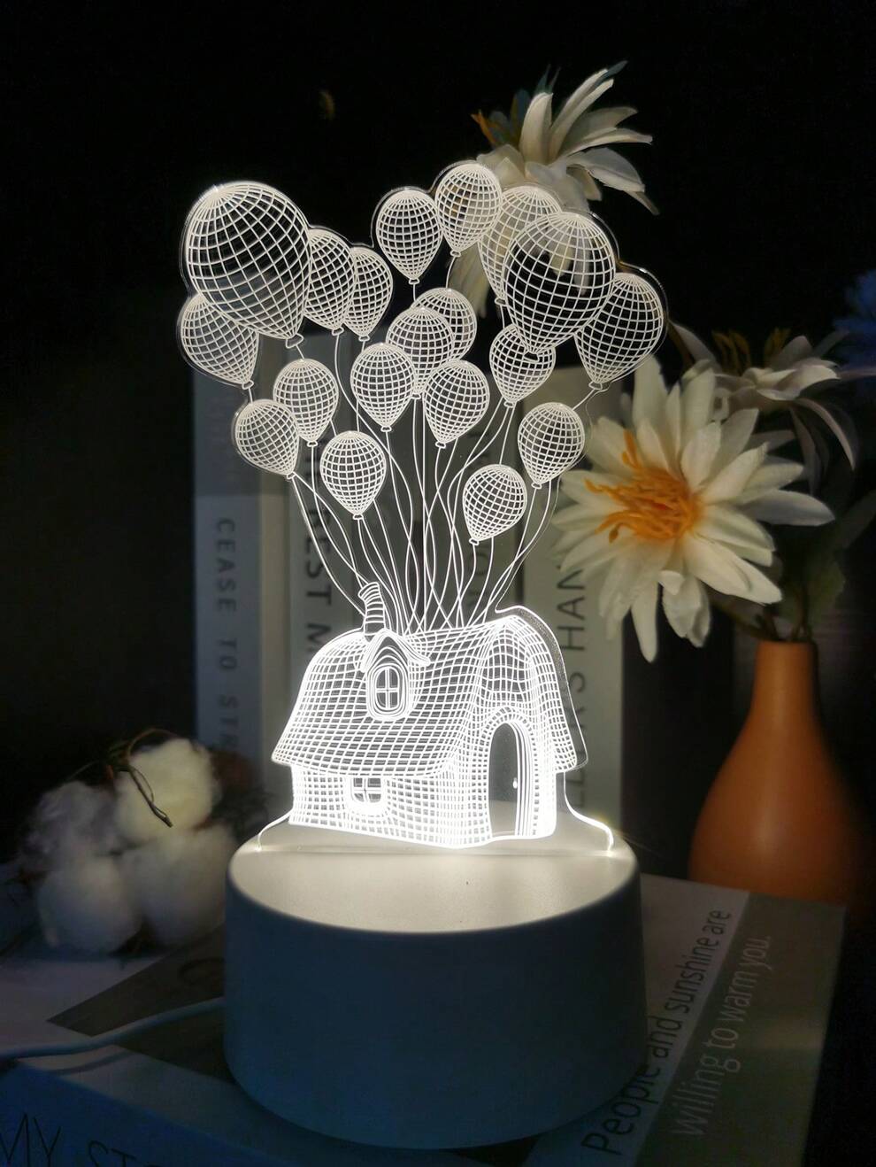 1pc 3d Dreamy Balloon House Led Night Light With Warm Light, Usb Powered, Perfect Christmas Decoration & Gift, Suitable As Bedside Lamp For Bedroom, Romantic Atmosphere Light, Creative Present Light