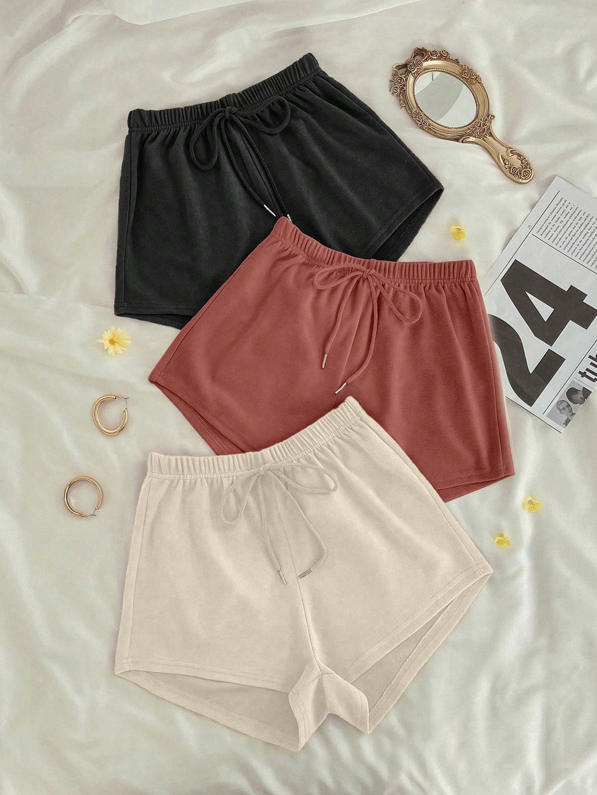 3pcs Women's Solid Color Minimalist Casual Shorts