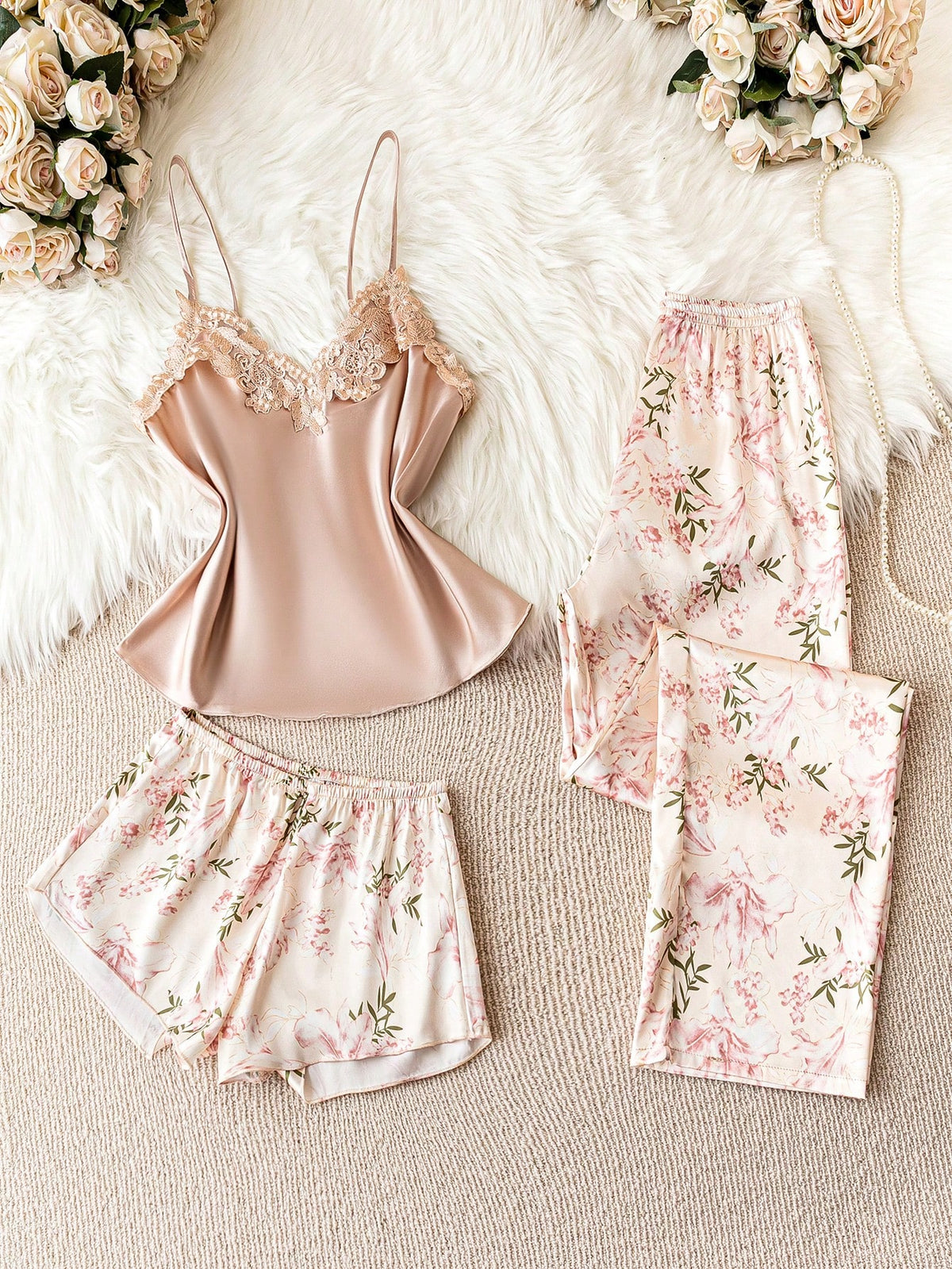 Women's Pink Floral Printed Cami Top And Shorts Pajama Set