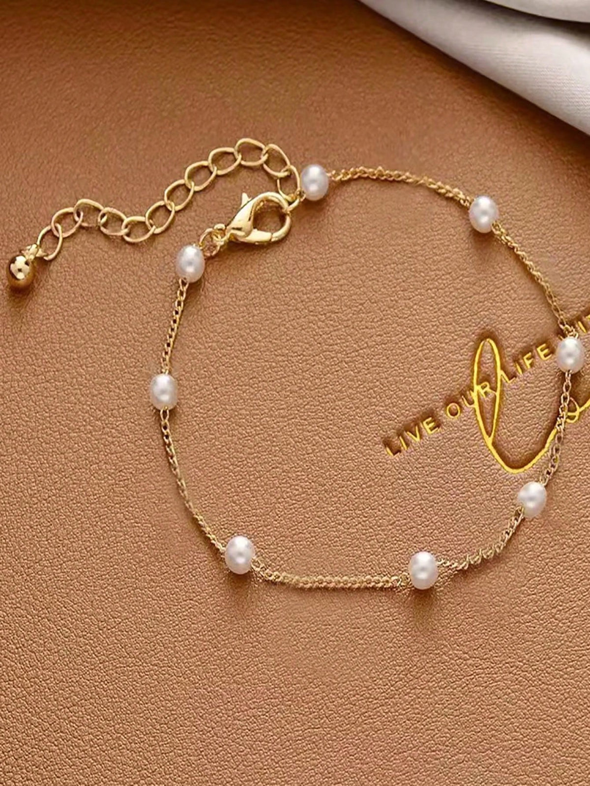 One Piece Of Elegant Faux Pearl  Chain Bracelet Perfect For Daily Wear