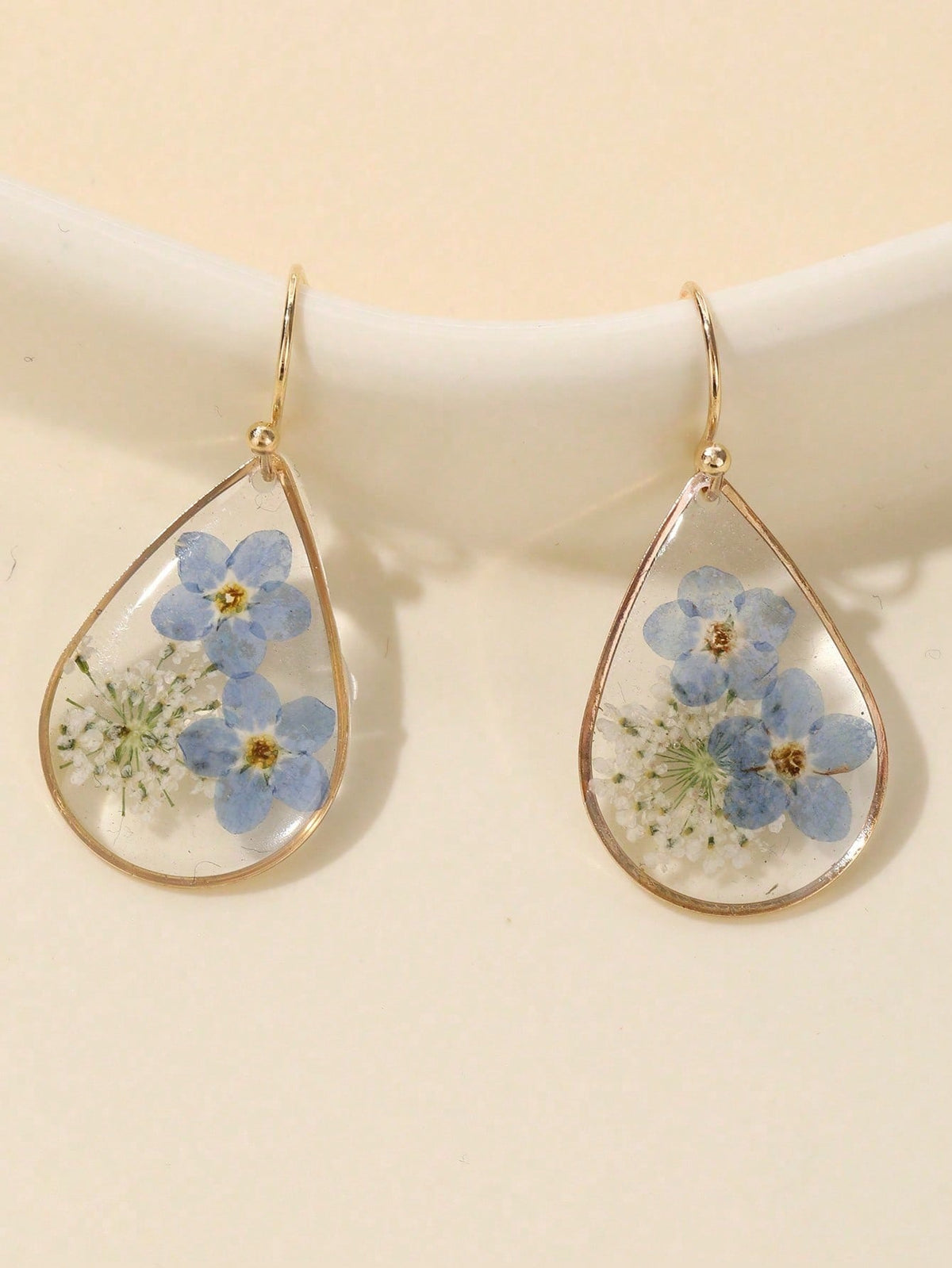 1pair Teardrop Shaped Preserved Forget-Me-Not Flower Resin Earrings For Women, Daily Wear