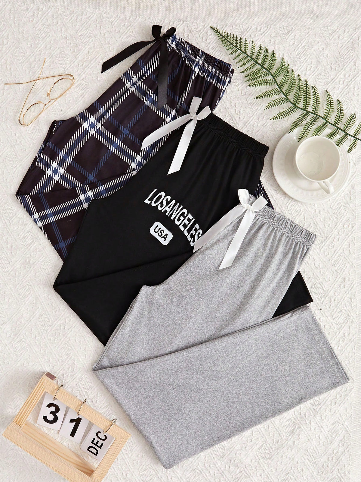 Women Fashion Plaid & Solid Color Pajamas 3-Piece Set