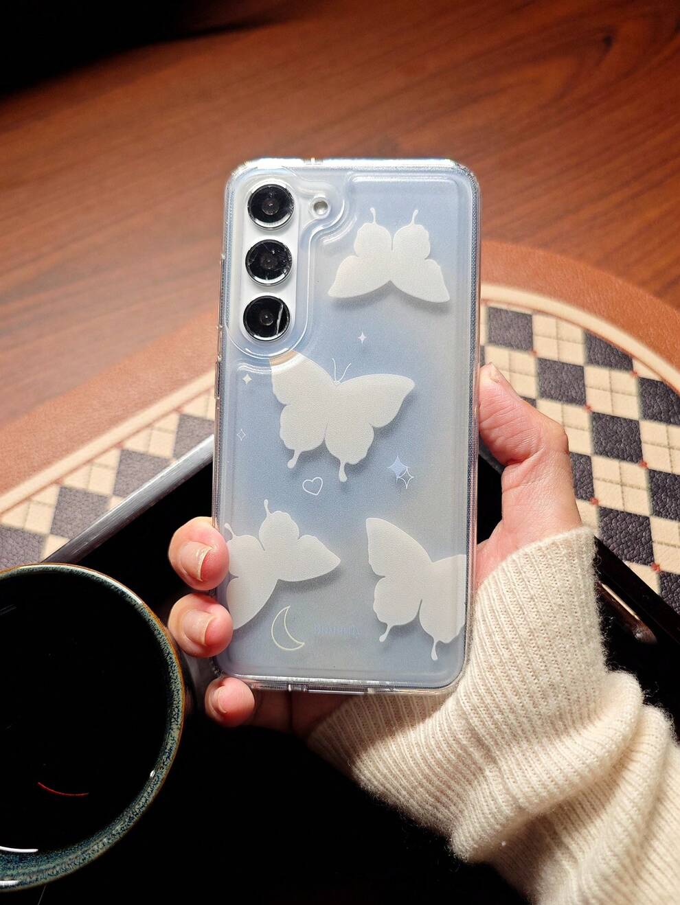 1pc Cute Creative White Butterfly Design Light Blue & Pink Gradient Shockproof Phone Case Compatible With Samsung A12/A15/A14/A23/A24/A25/A33/A34/A52/A53/A54/S24/S23/S22/S21/Plus/Ultra