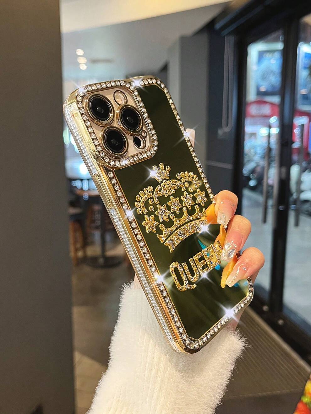 One Rhinestone Electrified Engraved Crown Tpu Phone Case Compatible With Iphone 7/8/Se2/Iphone7p/8p/Iphone X/Xs/Xr/Iphonexs Max/Iphone 11/Iphone 11 Pro/Iphone 11 Pro Max/Iphone 12/Iphone 12 Pro/Iphone