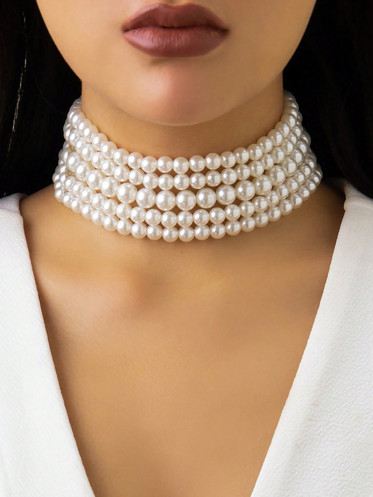 1pc Fashionable Atmosphere Multi-Layered Exaggerated Faux Pearl Collarbone Necklace, Irregular Beaded Charm Necklace, Ladies' Wedding Jewelry And Festival Gift