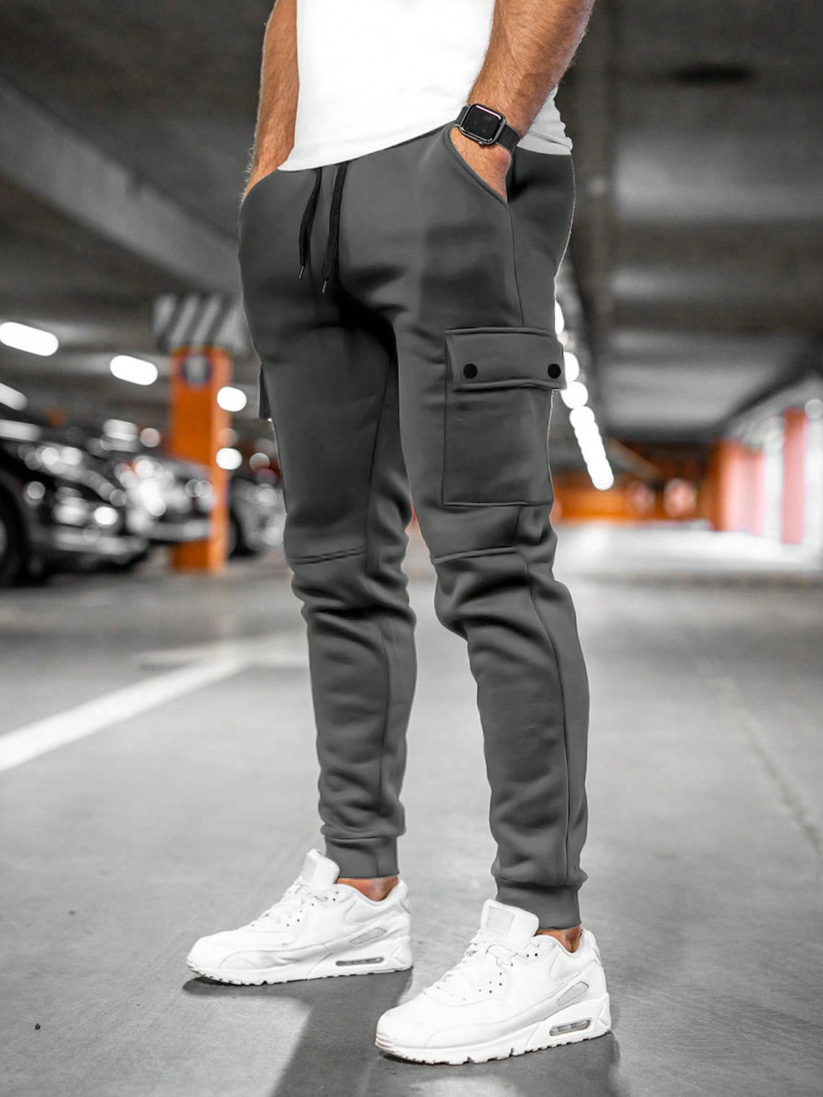 Manfinity Men Flap Pocket Side Drawstring Waist Sweatpants