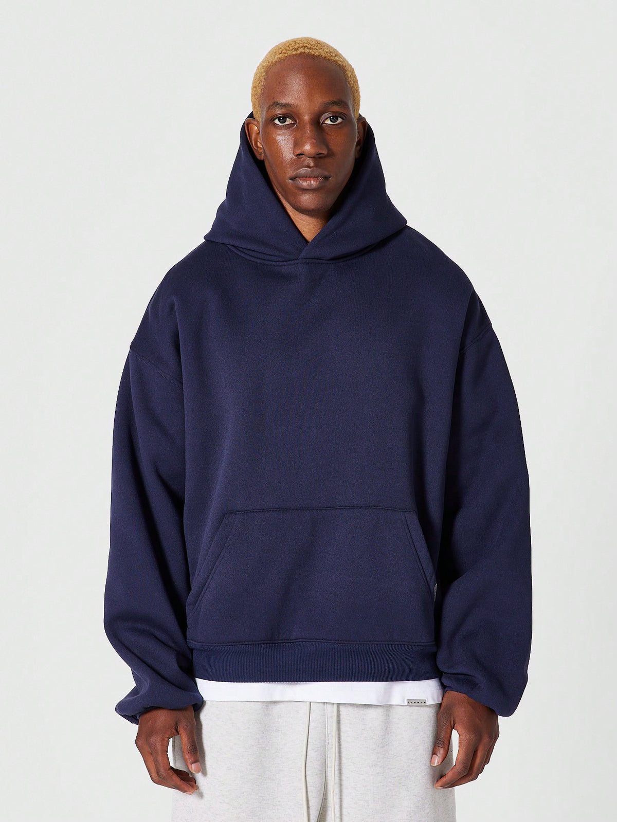 SUMWON Regular Fit Essential Overhead Hoodie College Ready