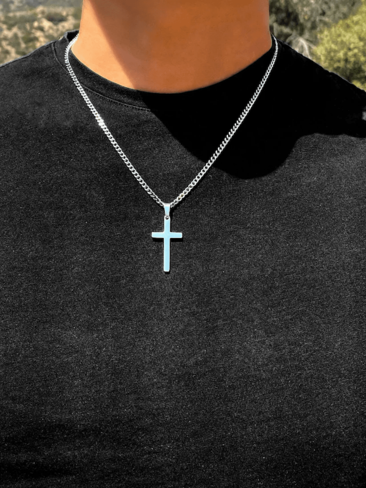 1pc Stylish Cross Pendant Thin Chain Men's Necklace, Waterproof And Fadeless, Ideal For Daily And Festive Parties