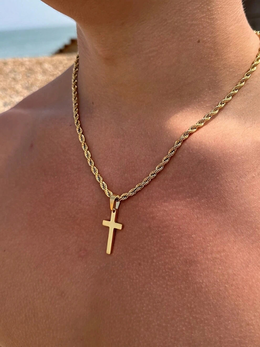 1pc Men's Stainless Steel 18K Gold Plated Cross Pendant Necklace, Fashionable Simple Rope Chain Necklace