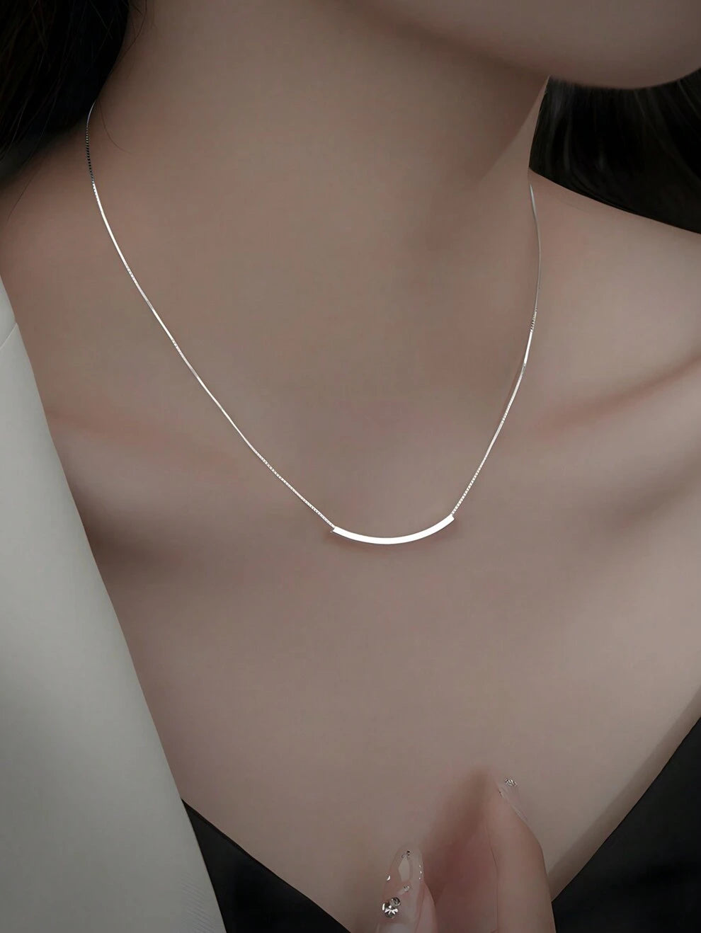 1pc Simple Luxury S925 Sterling Silver Square Tube Pendant Fashionable Statement Collarbone Necklace For Women, Suitable For Daily Wear And Party Dressing Wedding Engagement Bridal Jewelry