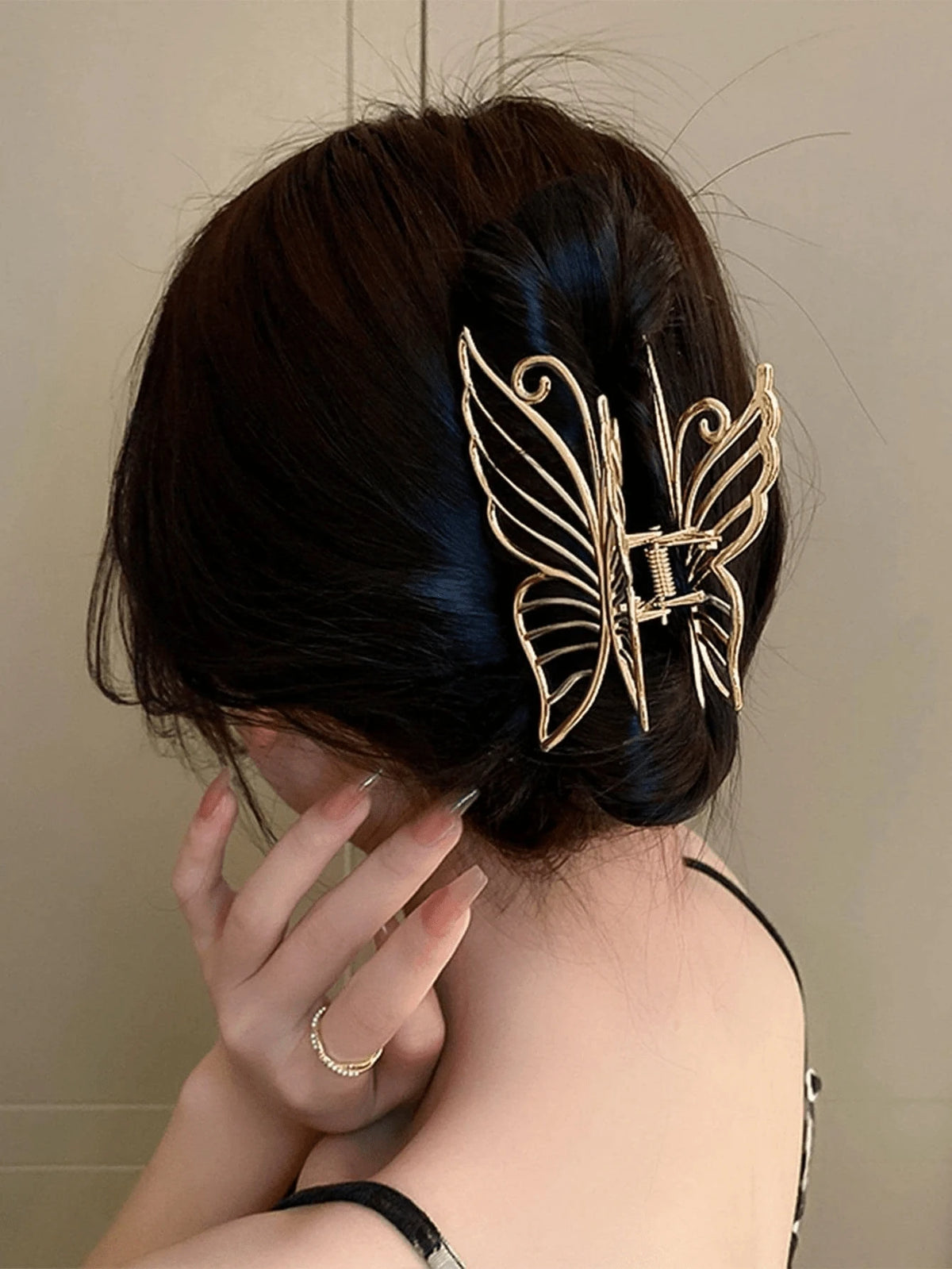 1pc Women Butterfly Design Fashion Hair Claw For Hair Decoration Street