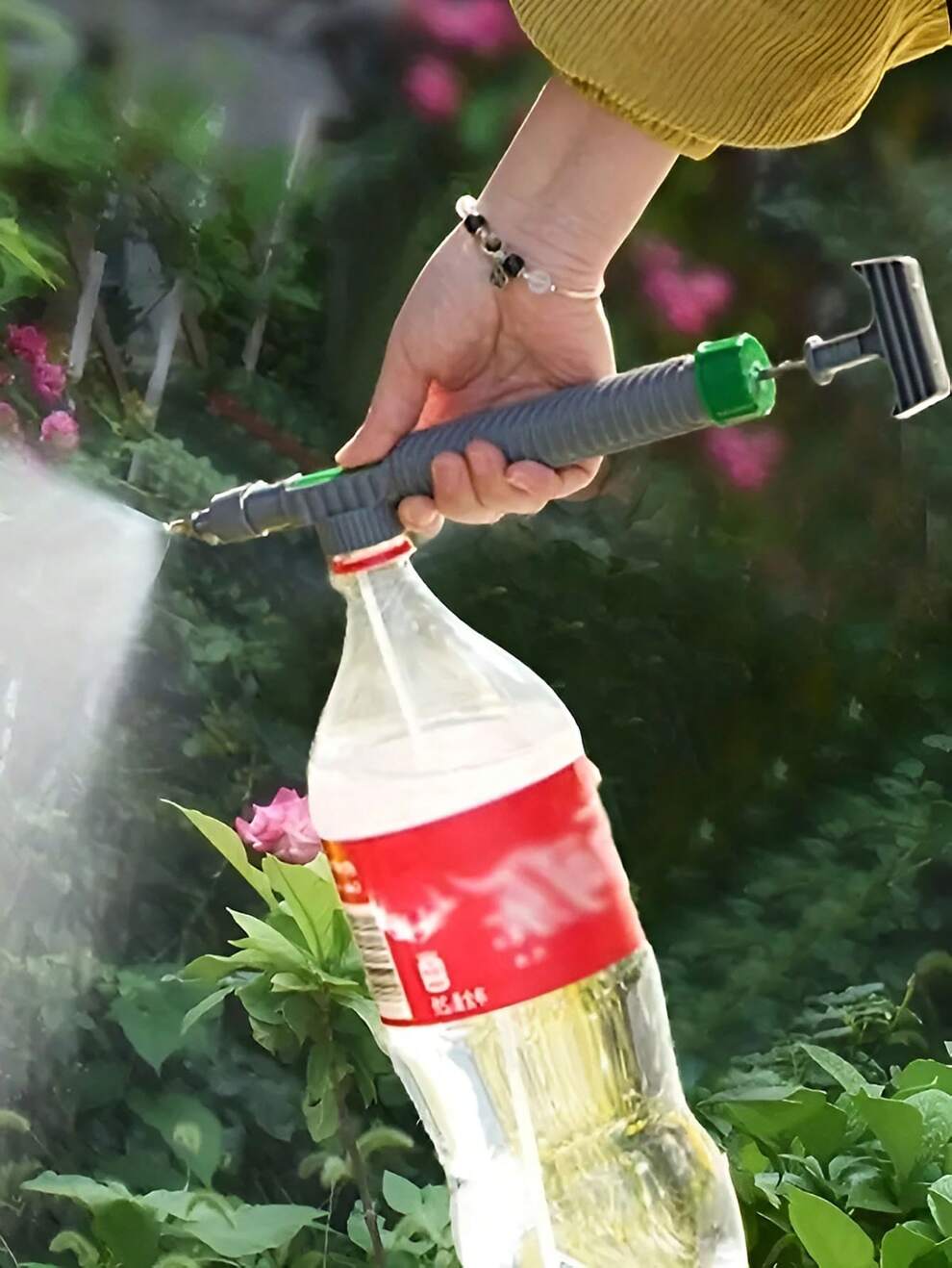 1pc Adjustable High Pressure Air Pump Manual Sprayer Drink BottleSpray Head Nozzle Gardening Tool