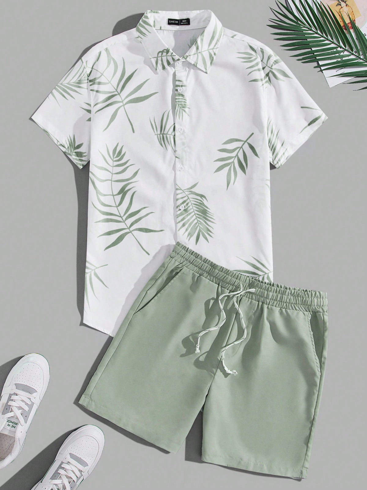 Manfinity RSRT Men Tropical Print Shirt & Drawstring Waist Shorts Set