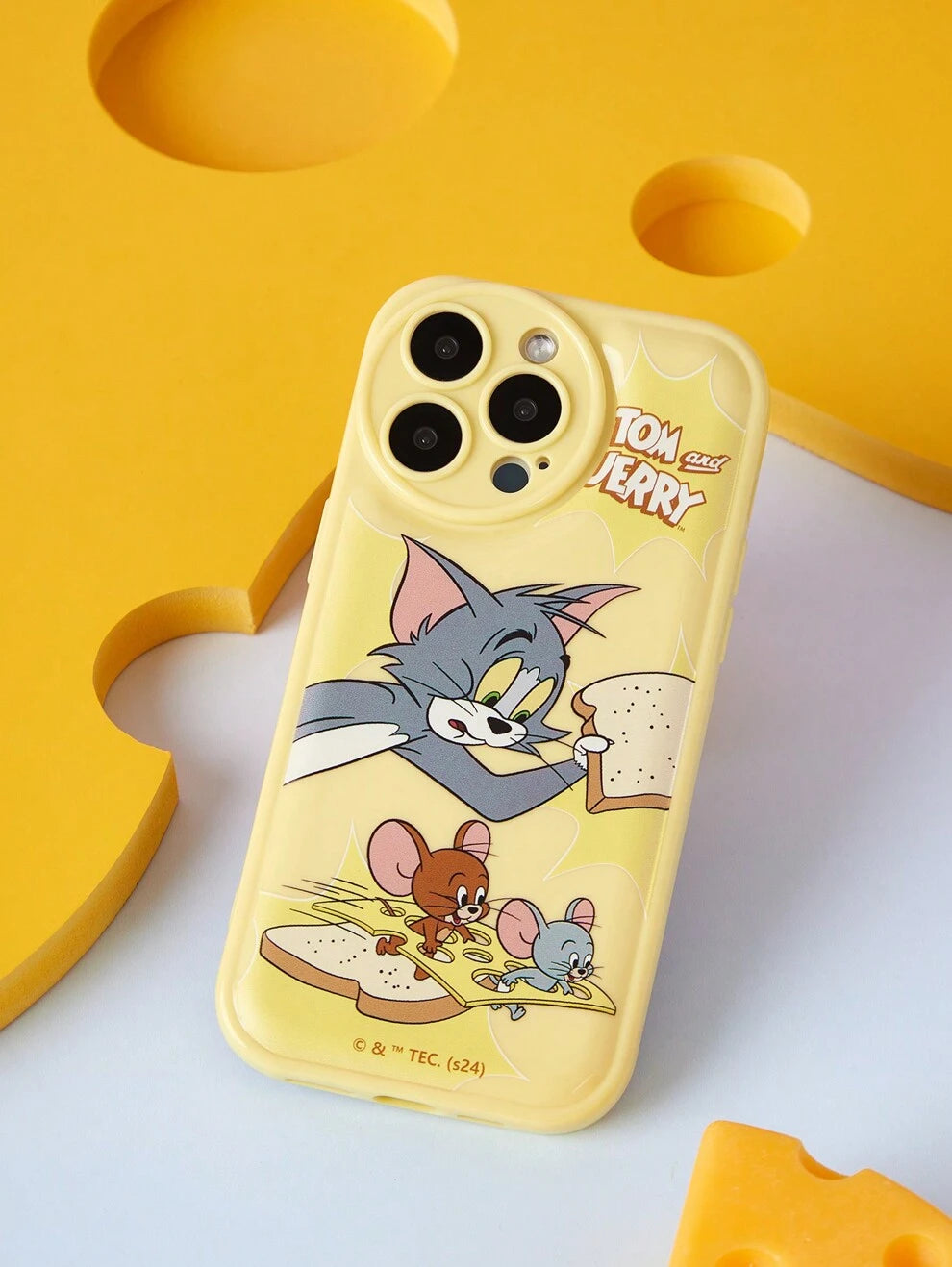 TOM & JERRY X SHEIN Printed Yellow Phone Case