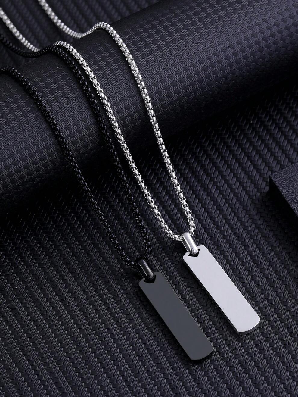 1pc Men's Stainless Steel Three-Dimensional Rectangular Geometric Necklace