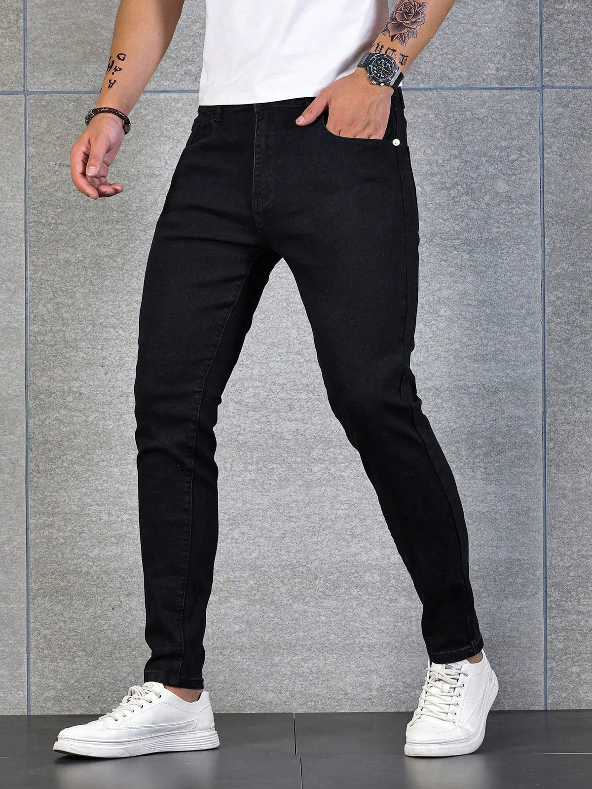 Manfinity Homme Men Cotton Solid Skinny Jeans