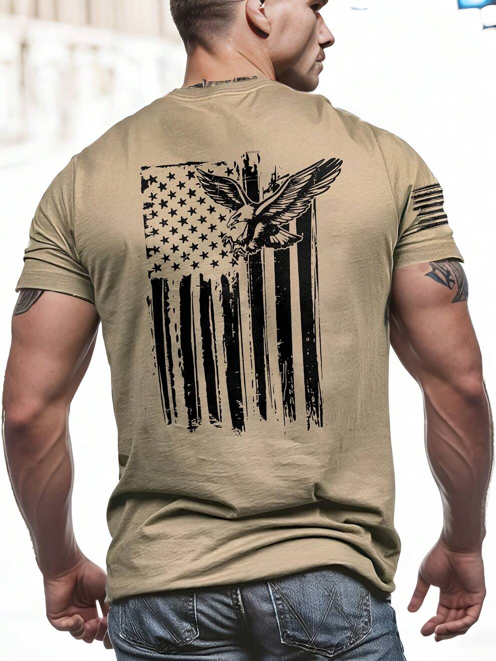 Manfinity LEGND Men's Flag And Eagle Printed Round Neck Short Sleeve T-Shirt