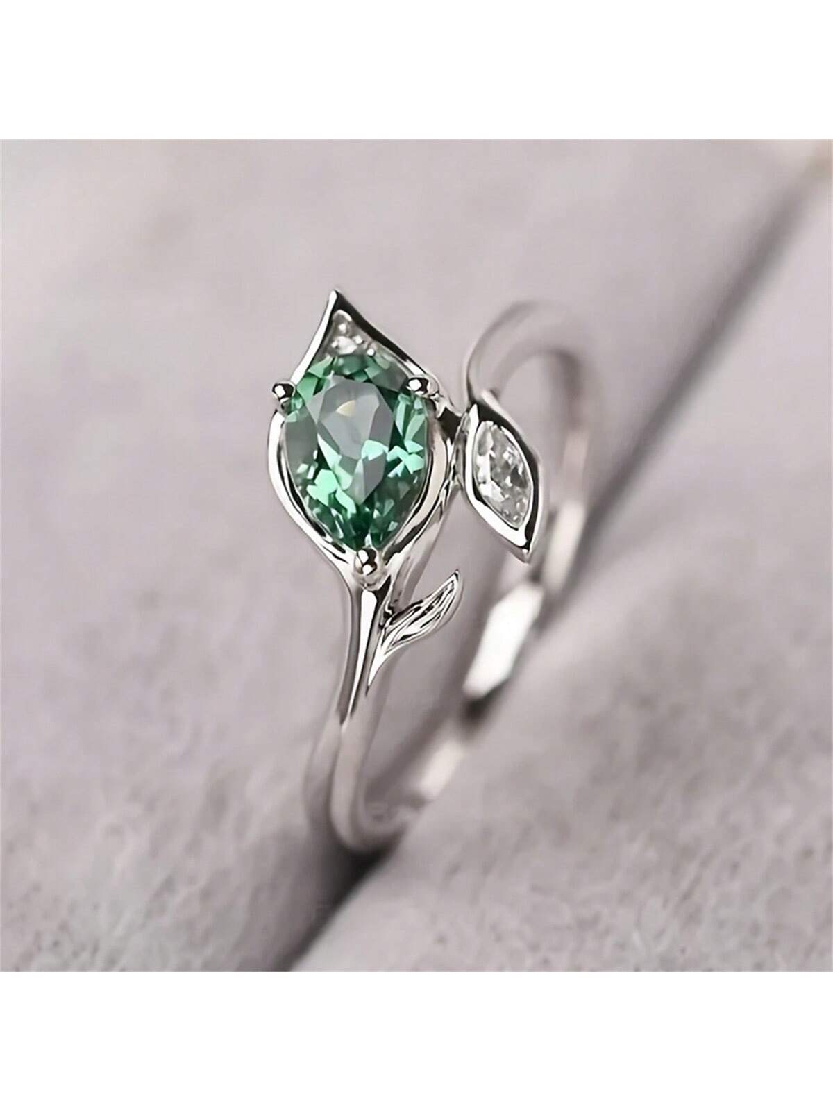 New Korean And Japanese Style Hot-Selling Jewelry Accessory, Elegant Ladies' Simple Green And Black Diamond Inlaid Leaf-Shaped Personality Engagement Ring For New Year, Valentine's Day, Mother's Day,