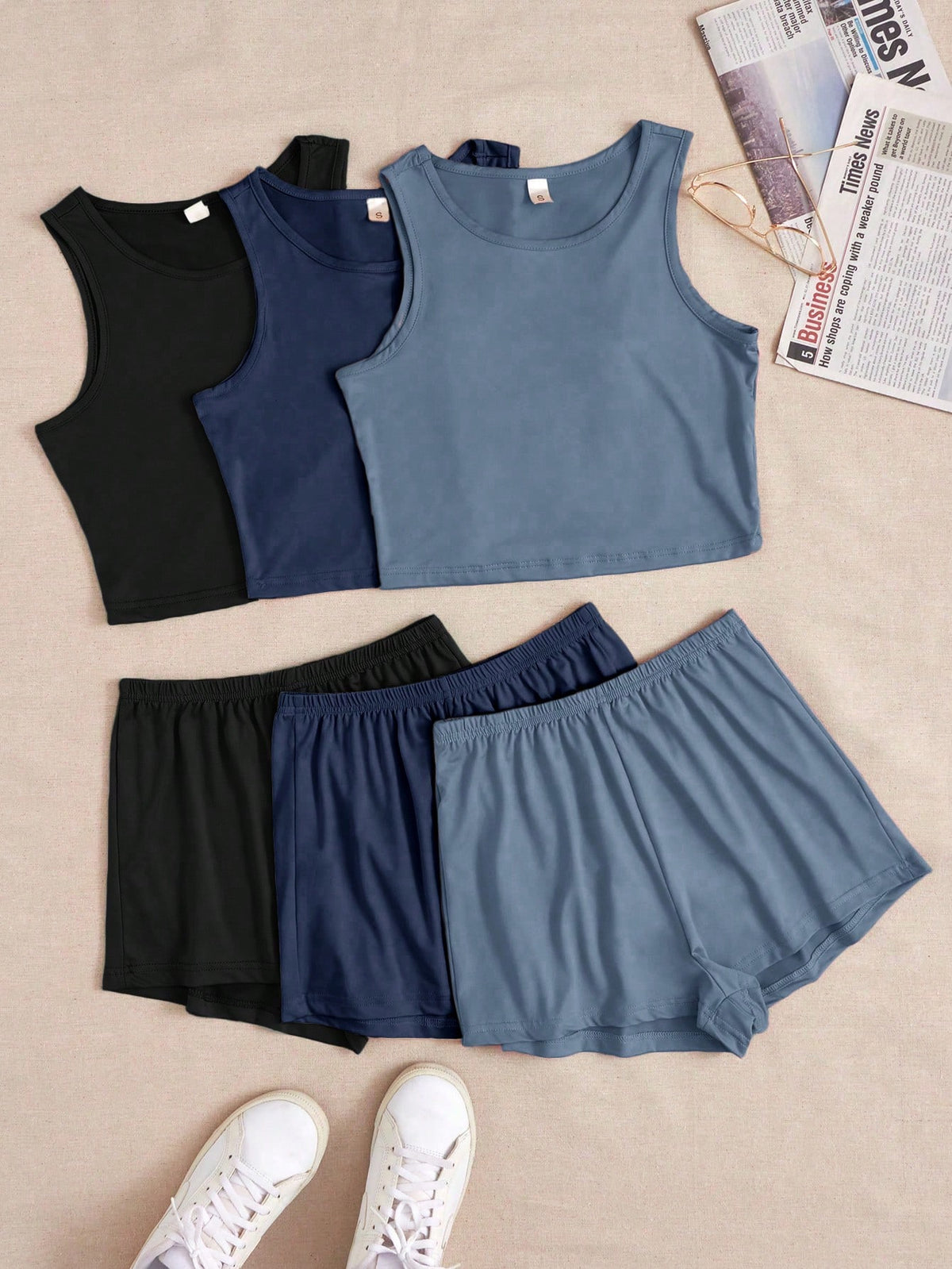 Solid Color Round-Neck Vest And Elastic Waist Shorts 3-Piece Summer Casual Set