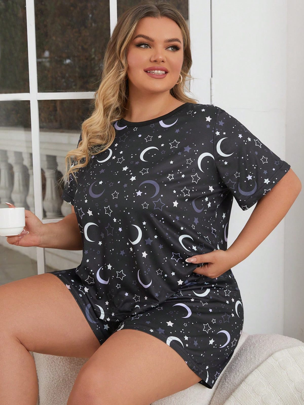 Plus Size Women's Fun Star Print Thin Short Sleeve Shorts Pajama Set, Can Be Worn Outside