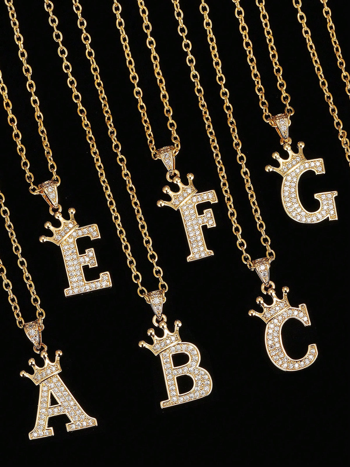 1pc 2024 New Arrival High-Grade Alphabet Necklace For Women, Micro-Paved Cubic Zirconia, Golden Crown & 26 Letters Pendant, Trendy Design, Diamond-Studded, A-Z Alphabet Pendant, Luxury & Simple Neckla