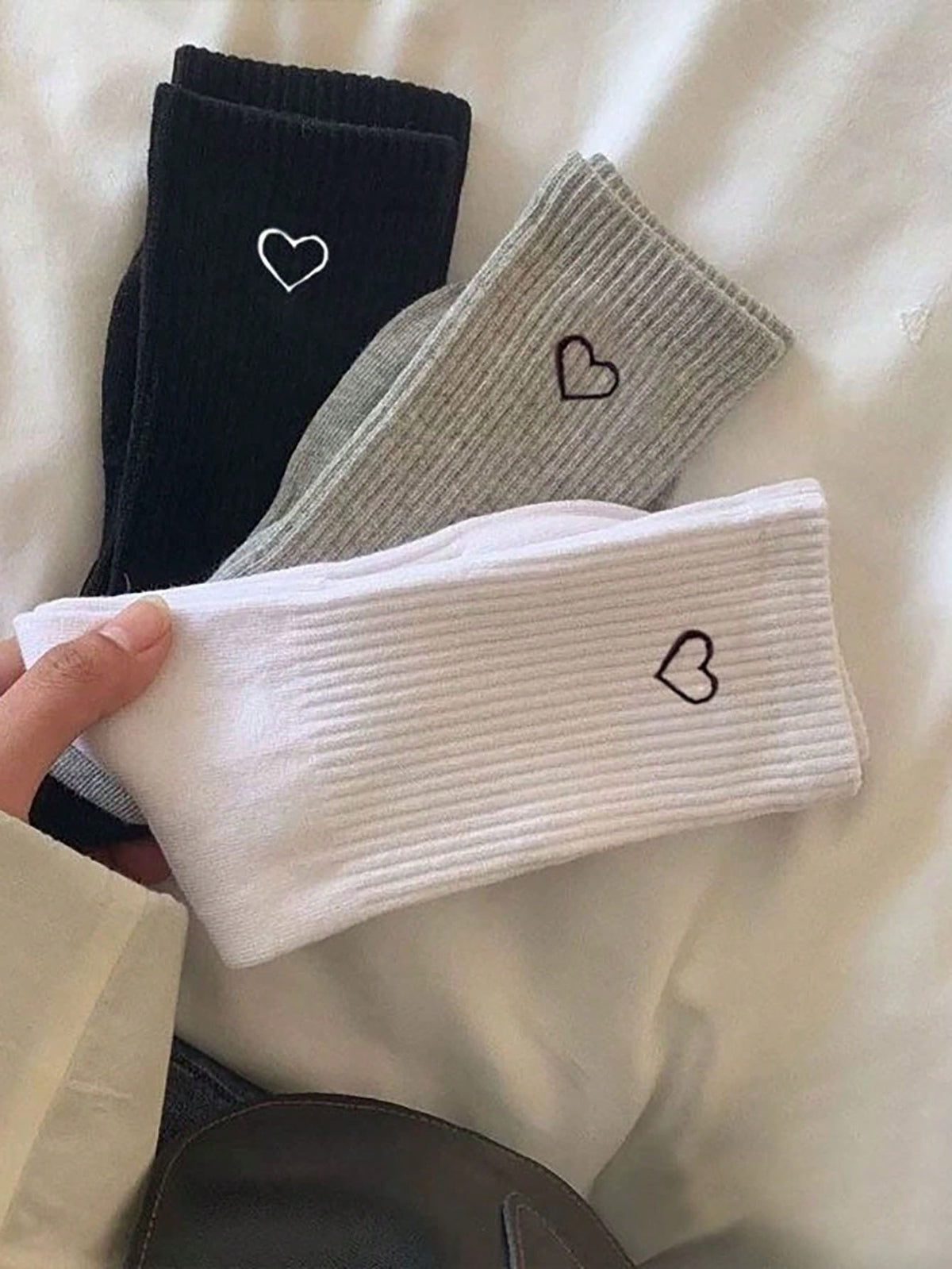 3pairs/Set Sporty Trendy Long Tube Socks With Heart Pattern