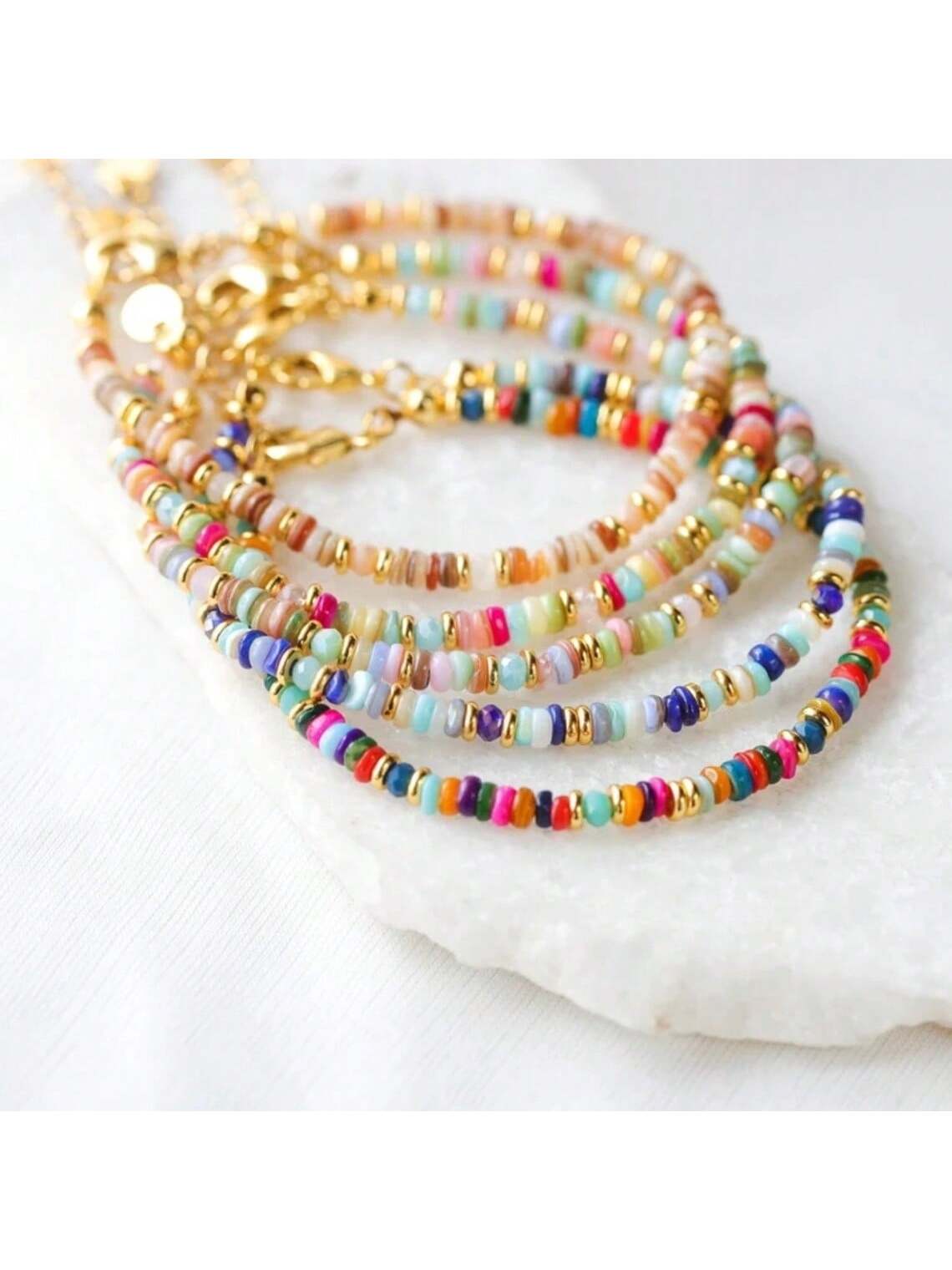 Vintage European And American Style Unpopular Multi-Coloured Natural Shell Handmade Woven Beaded Layered Bracelet For Women In Spring And Summer