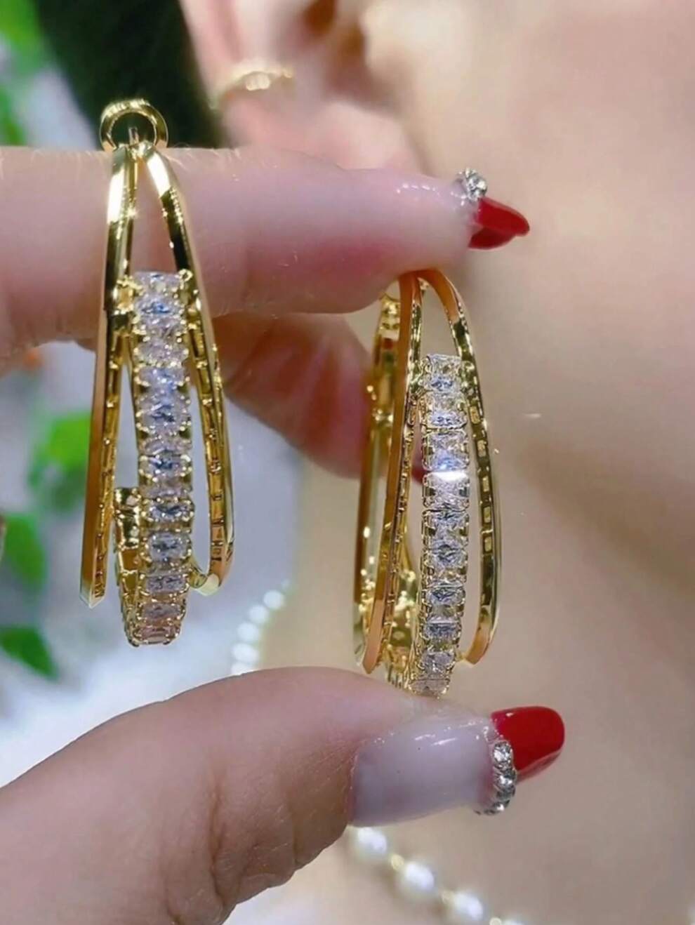 1pair Luxurious Golden Multi-Layer Rhinestone Design Earrings, Fashionable And Elegant, Versatile, High-End Women's Everyday Jewelry