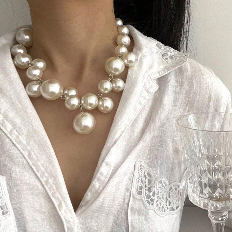 French Vintage Baroque Big Pearl Necklace For Women, Ins Style Exaggerated Design Clavicle Chain Neck Jewelry