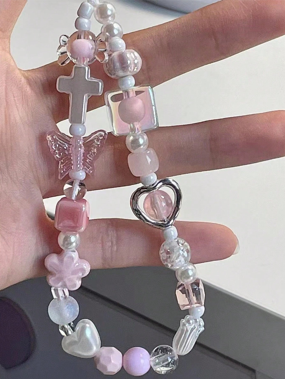 3D Clear Pink Heart Cloud Beaded Mobile Phone Charm Strap Chain Lanyard Women Sweet Girls Jewelry Stylish Phone Lanyard Compatible With IPhone Smasung Case Keychain Camera