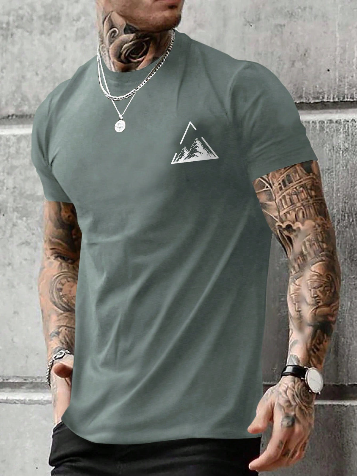 Manfinity LEGND Men's Summer Geometric Mountain Printed Round Neck Casual Short Sleeve T-Shirt