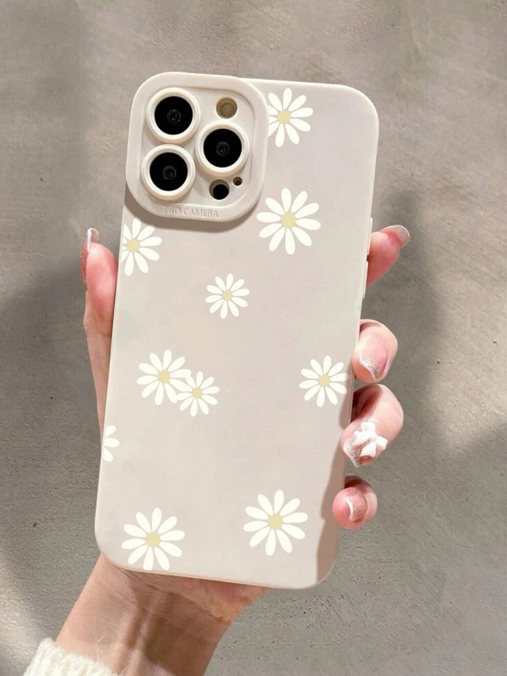 1pc Daisy Patterned Phone Case Compatible With IPhone, Shockproof Protective Cover