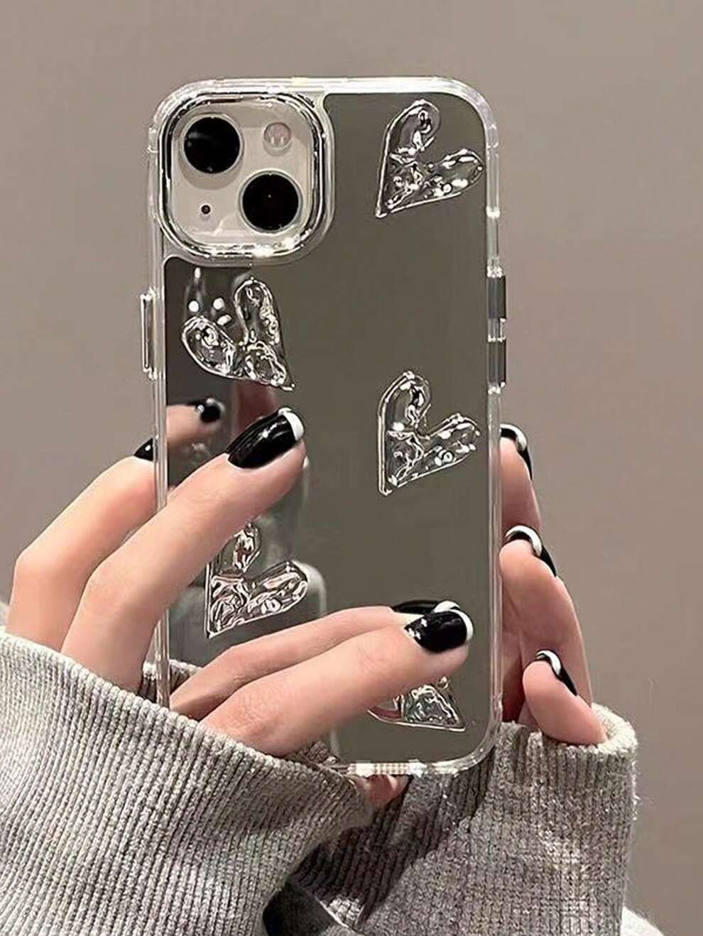 Heart Decor Mirror Phone Case Compatible With IPhone 15/15Pro/15Plus/15Promax