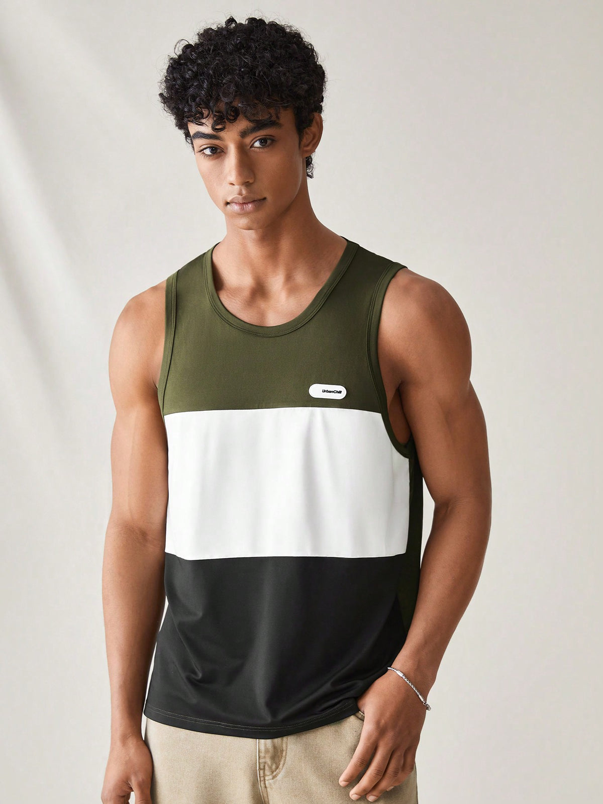 Manfinity UrbanChill Men's Knitted Casual Patchwork Tank Top