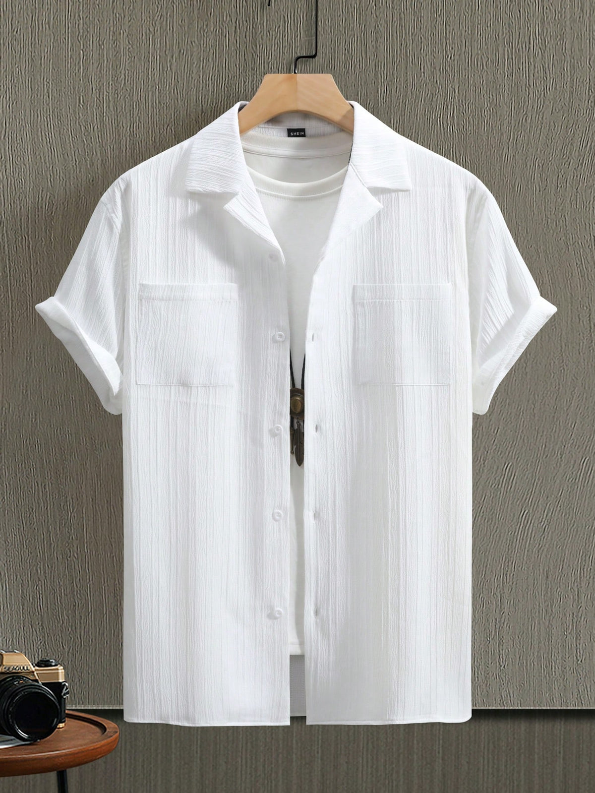 Manfinity Homme Men's Short Sleeve Shirt With Front Pocket , Button Up Linen Graphic Plain All White Casual Shirt