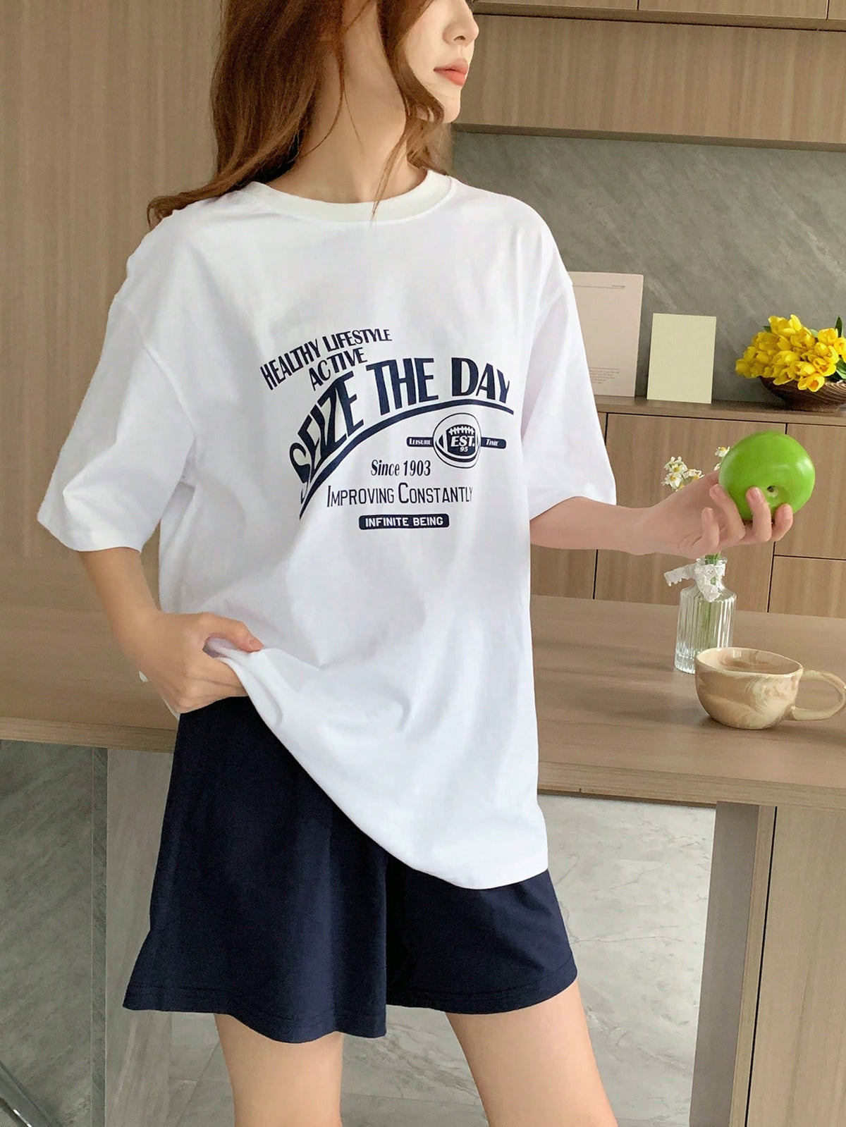 DAZY Casual English Letter Print White Top With Contrast Color Shorts, Home Wear Set