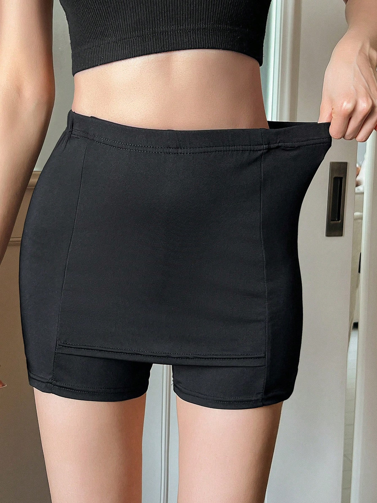 DAZY Women Solid Simple Elastic Waist Boyshorts