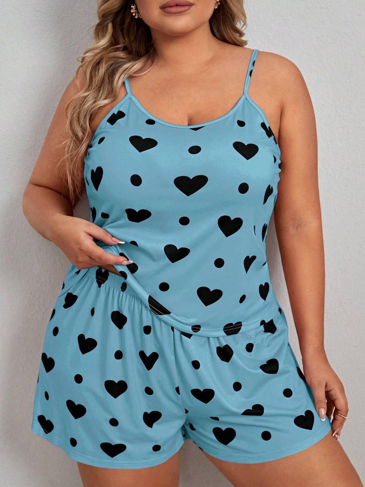 Plus Size Heart Printed Pajamas Set