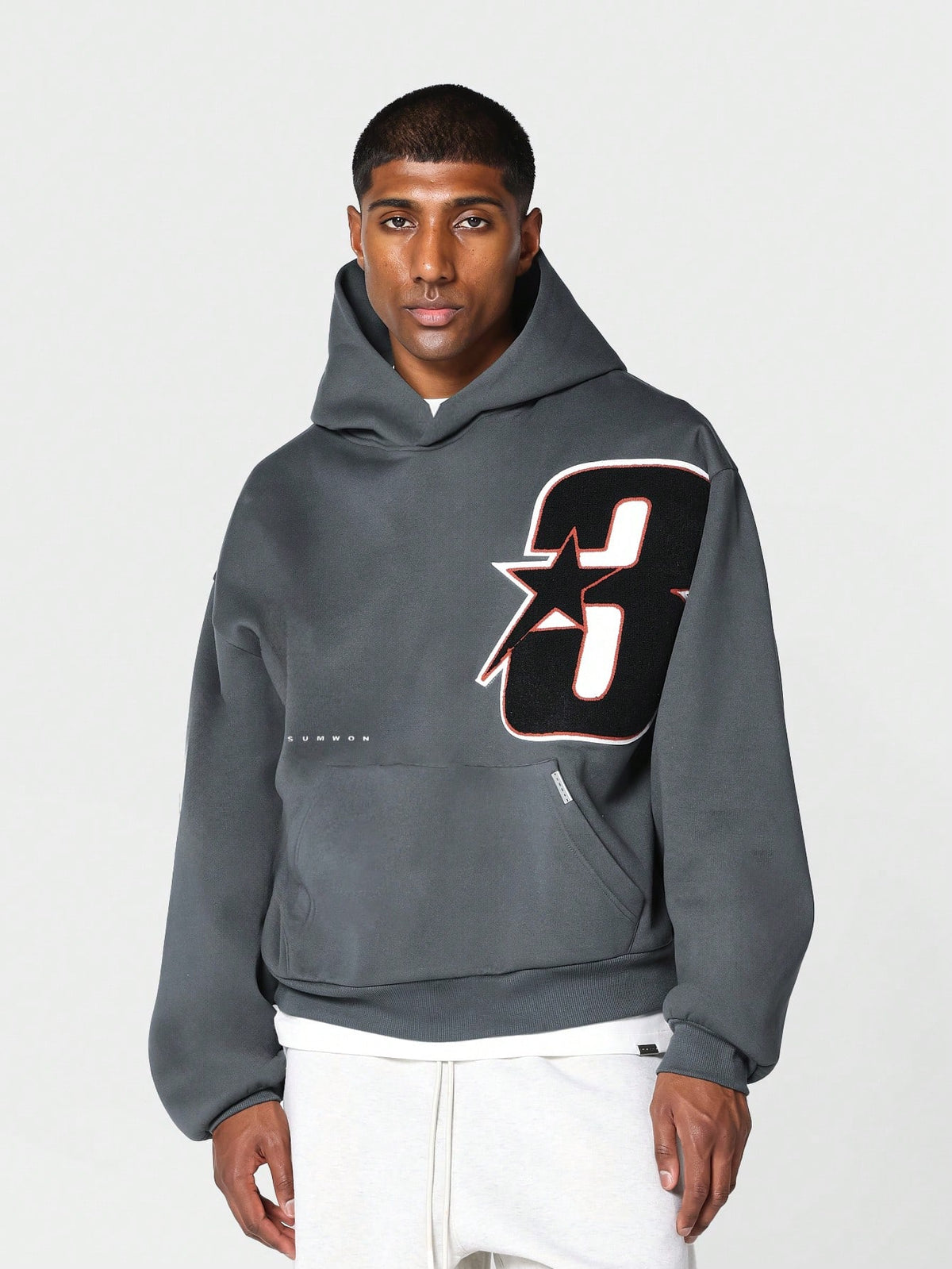 SUMWON Overhead Hoodie With Applique Embroidery College Ready