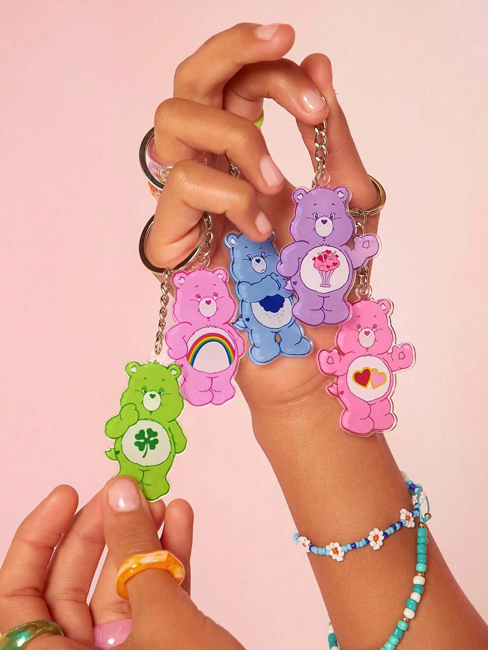 SHEIN X Care Bears Cartoon Bear Acrylic Keychain Bag Pendant 5pcs/Set