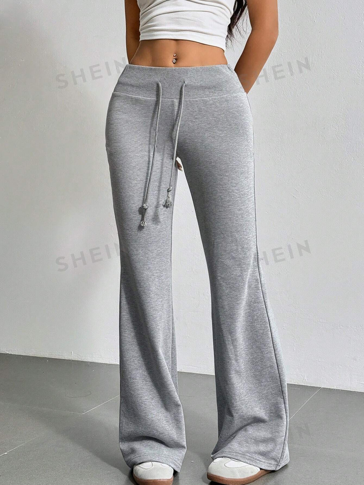 SHEIN EZwear Drawstring Waist Flare Leg Sweatpants