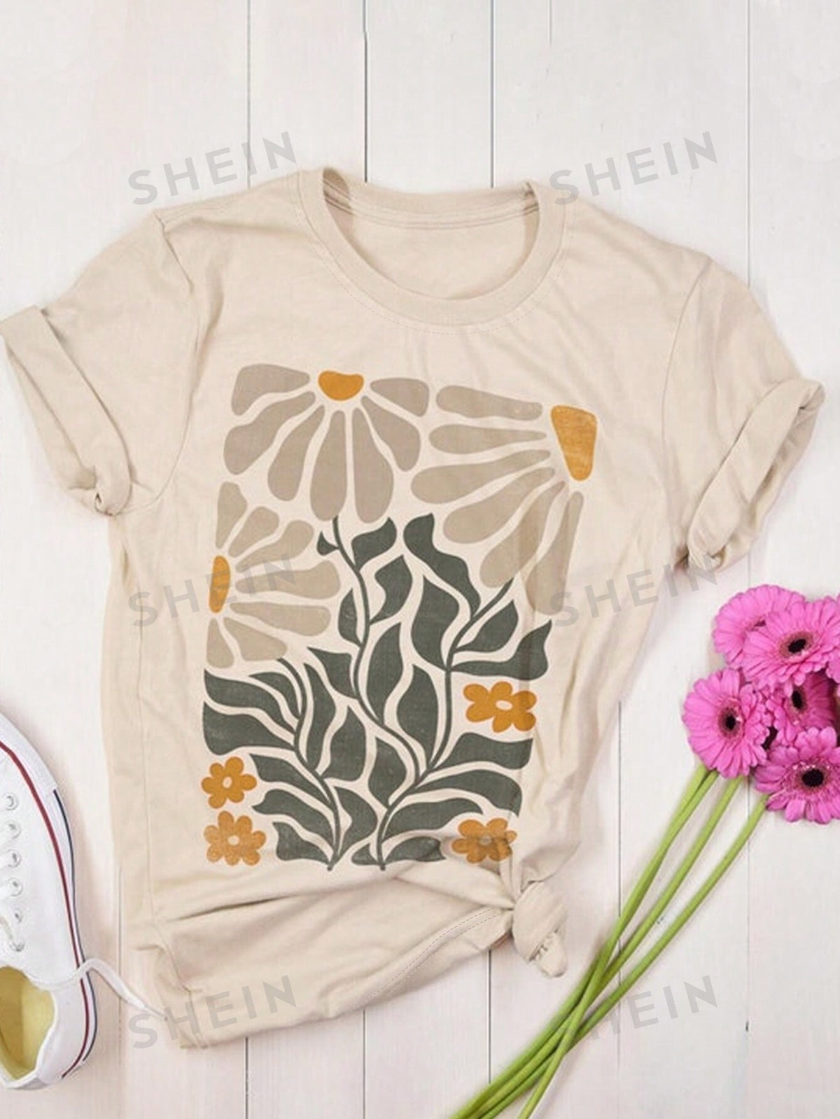 SHEIN LUNE Women's Plant Printed Round Neck T-Shirt