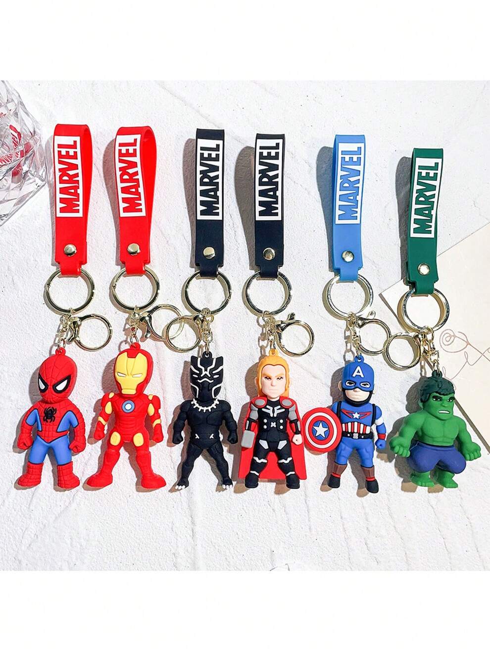 1pc Unisex The Avengers Superhero Thor Fashion Backpack Keychain Pendant Boy Girls Cute Keyring Ornament Perfect Car Bag Decor Pendant For Women Men Gifts