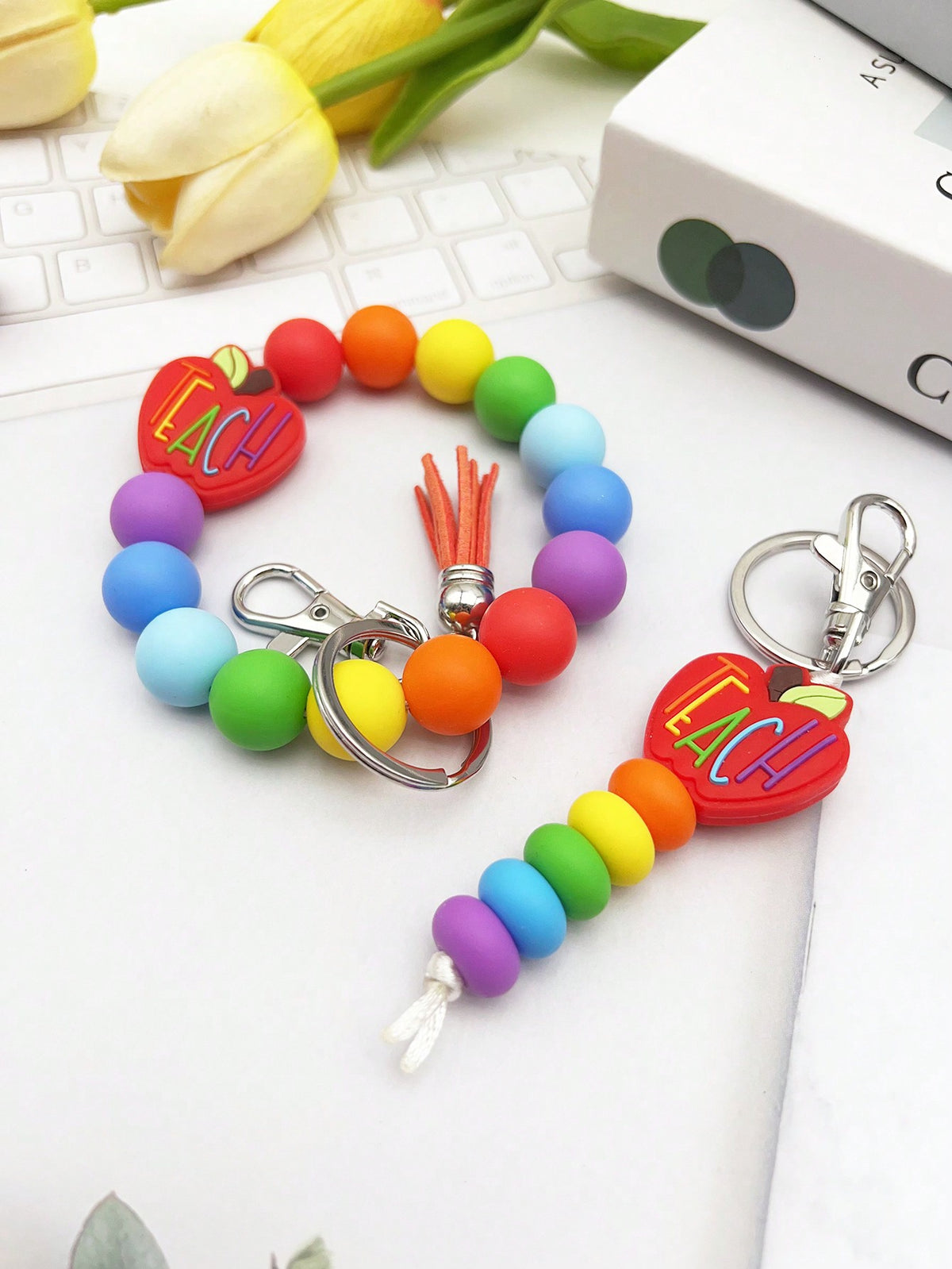 1pc Teacher Day Apple & TEACH Silicone Beaded Abacus Keychain, Key Ring For Bag, Car Key Pendant With Gift Box