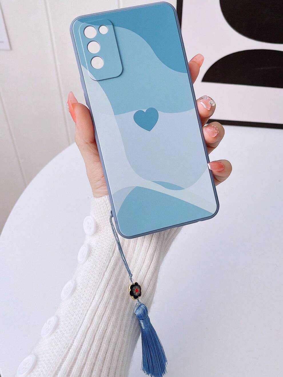 Heart Pattern Phone Case With Tassel Compatible With iPhone15/15Plus/15Pro/15Promax