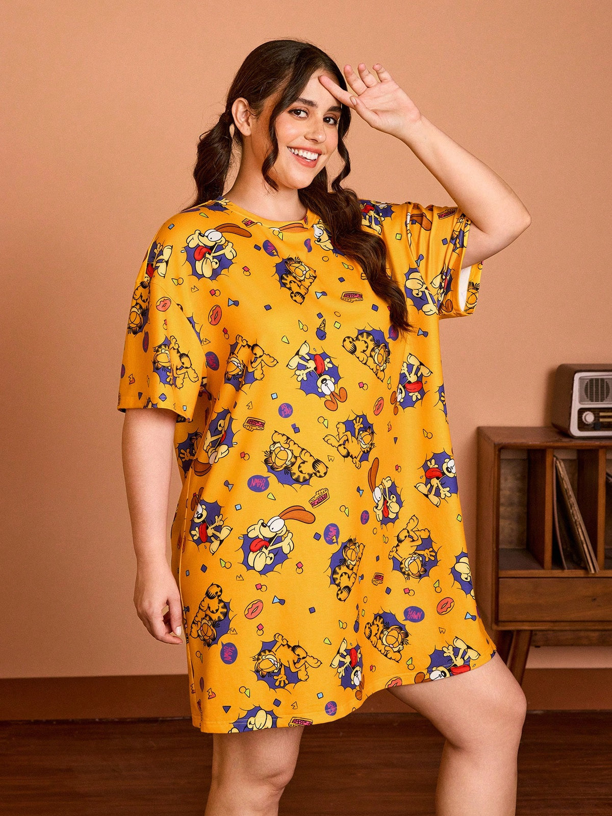 GARFIELD X SHEIN Plus Size Comfortable Loose Sleep Dress With All-Over Print, Summer