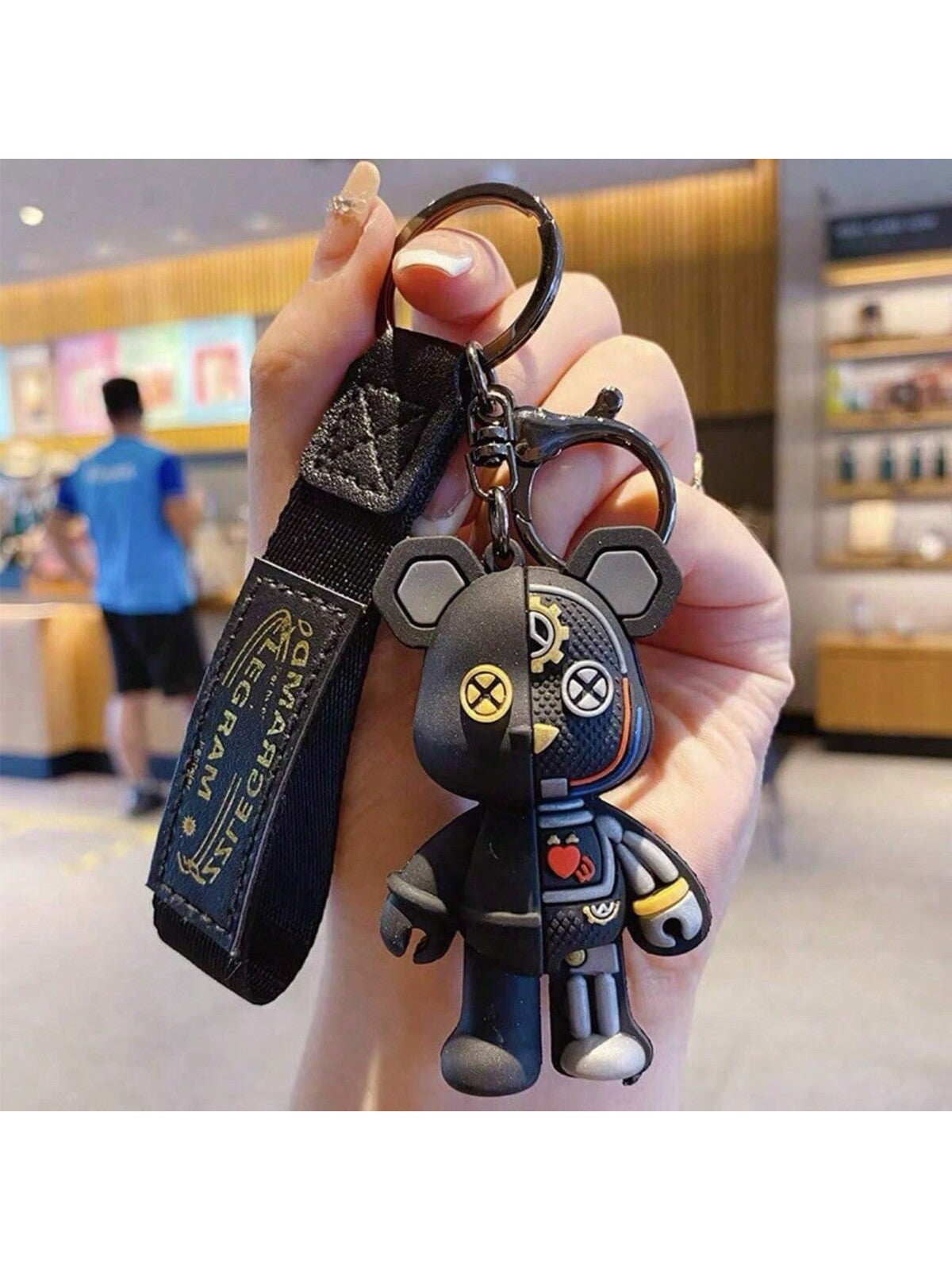 1pc Authentic Creative Cartoon Mechanical Bear Keychain, Personalized Couple Car Keychain, Bag Pendant Small Gift